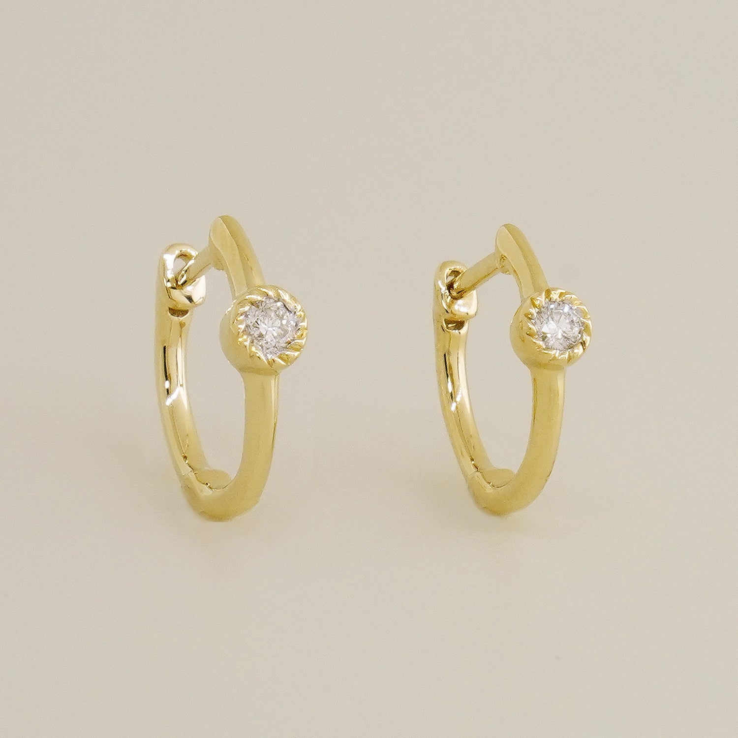 14K Solid Gold 0.07ctw Bazel Diamond Hoop Earrings